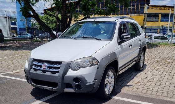 FIAT PALIO 1.8 MPI ADVENTURE WEEKEND 8V FLEX 4P MANUAL